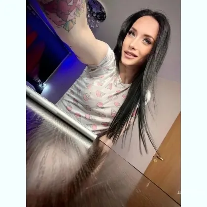 Eva девочка с упругим обильним Чл между ножек пишите в ТЕЛЕГРАМ