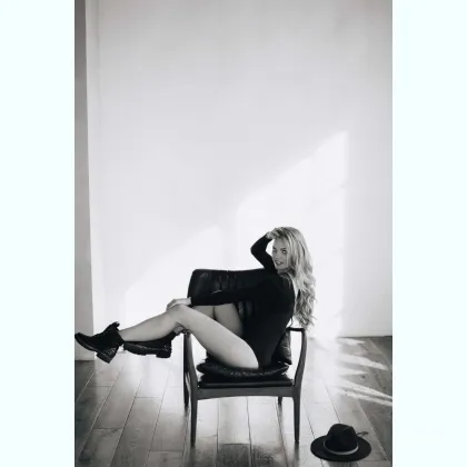 Развратные фоточки -видео ,эротическое общение .онлайн звонок